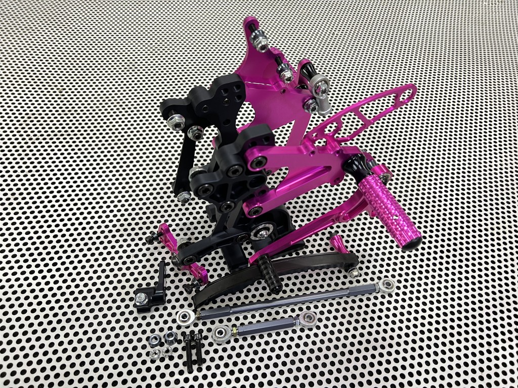 FC89B8F9-B8B6-4D9D-ACED-3A046B40A853