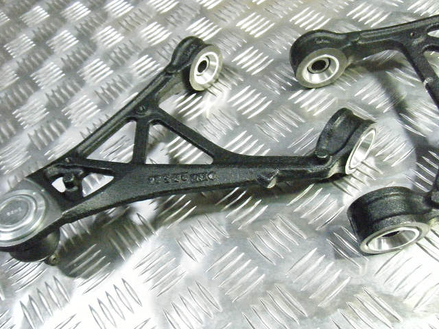 S2000 フロントアッパーアームピロ |